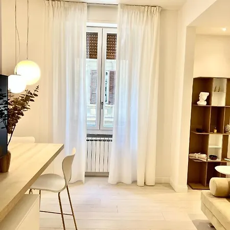 Casa Cavour White Апартаменты