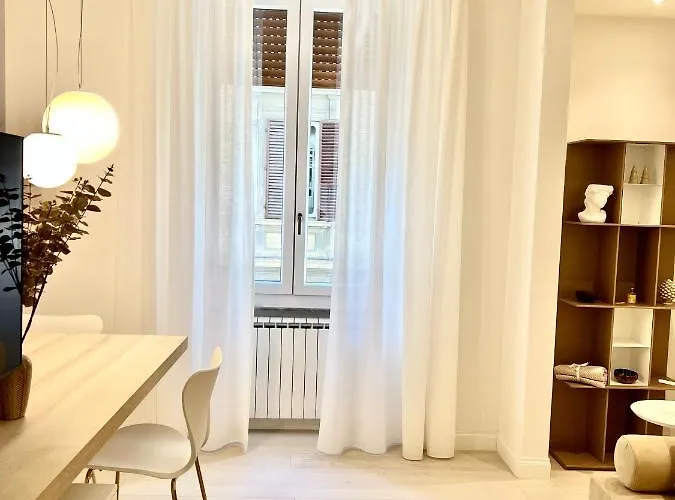 Casa Cavour White 아파트